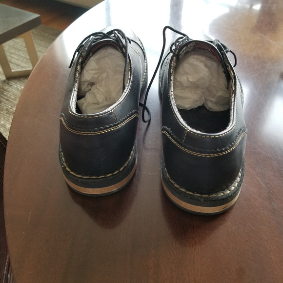 Penguin Shoes - Picture 5 of 8